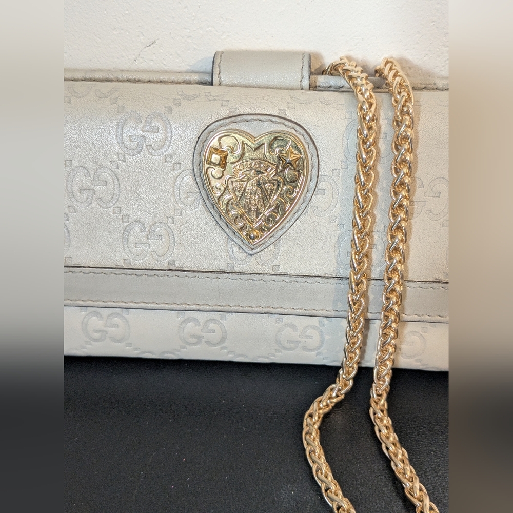 GUCCI Sima Leather Heart Gold Crest Cream Logo Embossed Zip Around Long Wallet - Picture 14 of 16